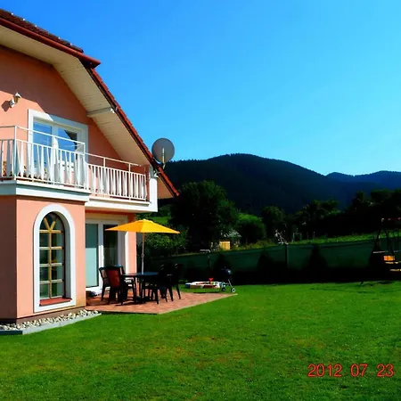 Riviera 1 So Samostatnou Zahradou Liptovske Sliace